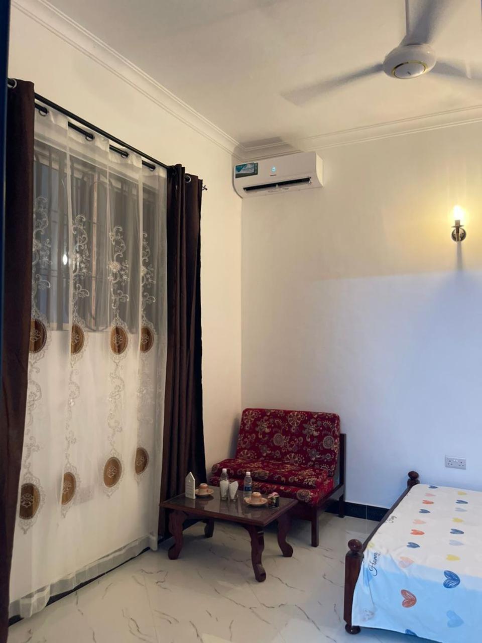 Yakamoz Zanzibar Bed and Breakfast Exteriör bild